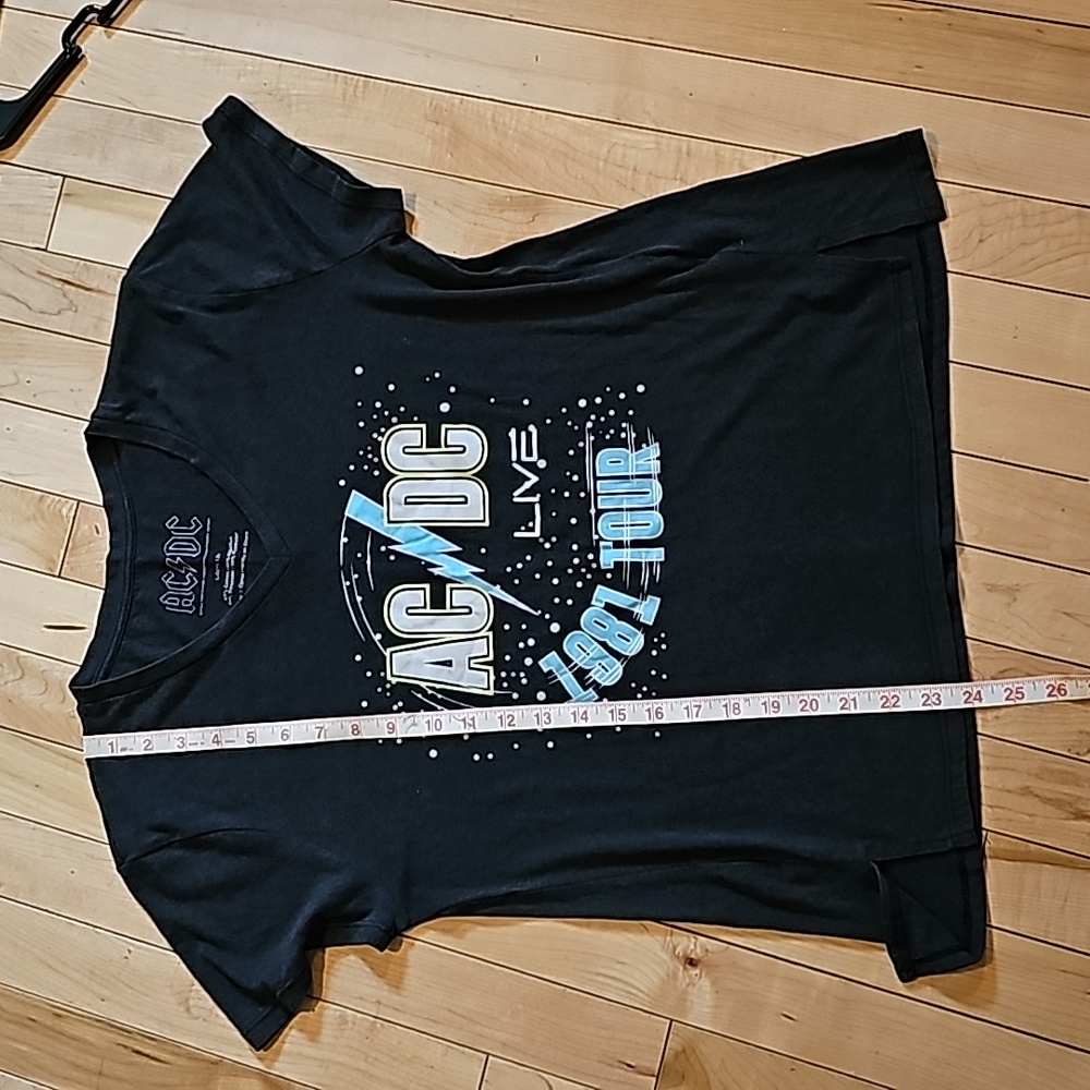 Ac/dc tee - Picture 3 of 6